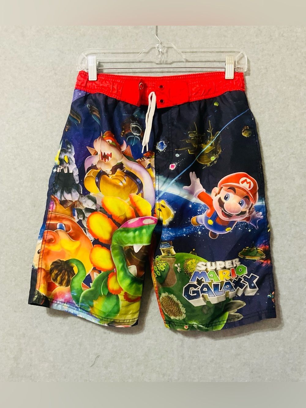 Nintendo 2008 Boys Super Mario Galaxy Swim Shorts - Red & Navy SZ XL